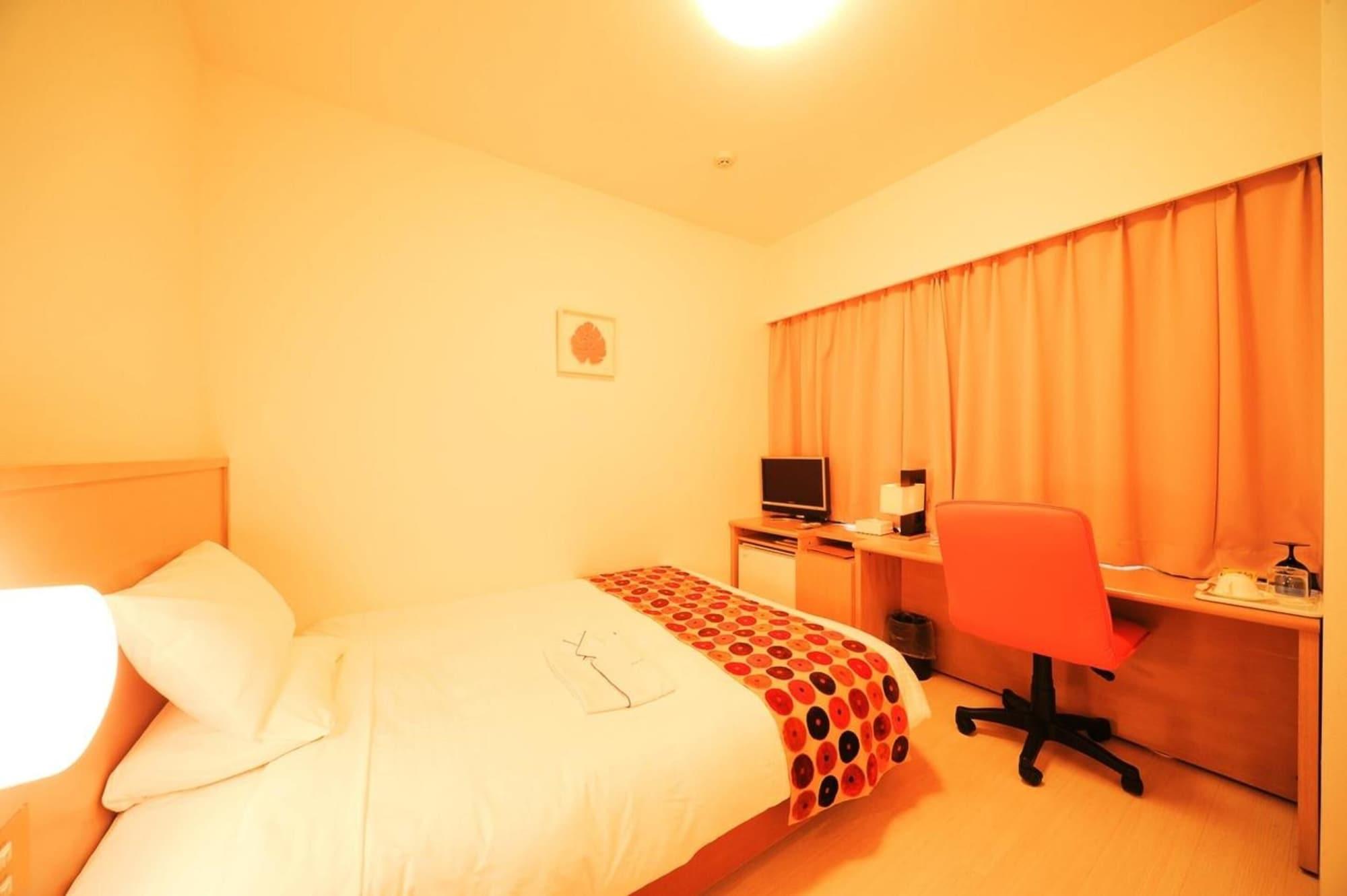 Smile Hotel Okinawa Naha Zewnętrze zdjęcie
